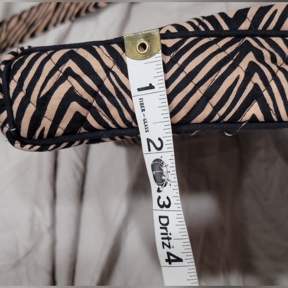 SOLD Vera Bradley Zip Hipster Zebra Tiger Print Crossbody Bag Purse Tan Black - Picture 13 of 14